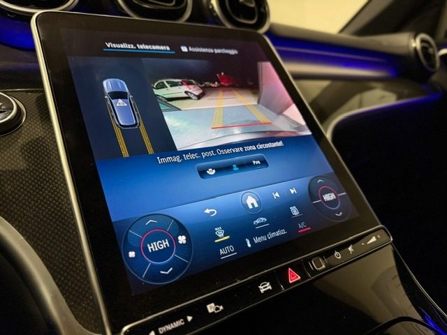 MERCEDES-BENZ C 300 usata, con Interni in pelle