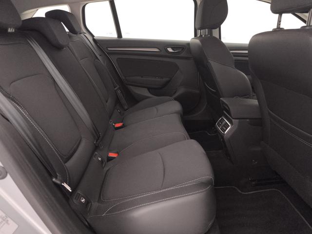 RENAULT Megane usata, con Specchietti laterali elettrici