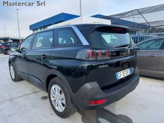 PEUGEOT 5008 usata, con Airbag laterali