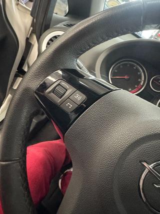 OPEL Corsa usata, con Cruise Control