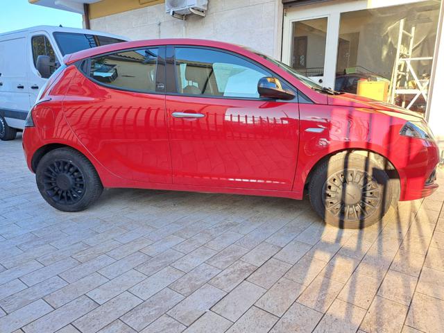 LANCIA Ypsilon usata, con Controllo trazione