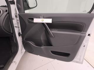 RENAULT Kangoo usata 46