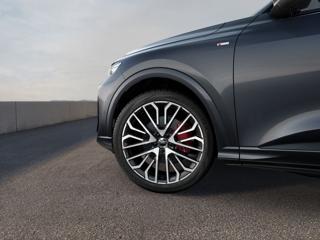 AUDI Q5 usata, con Autoradio