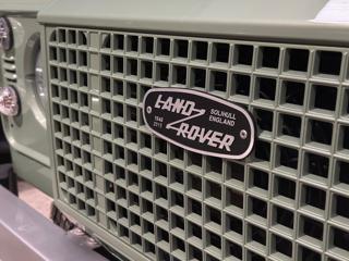 LAND ROVER Defender usata 28