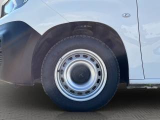 PEUGEOT Partner usata, con Sensore di luce