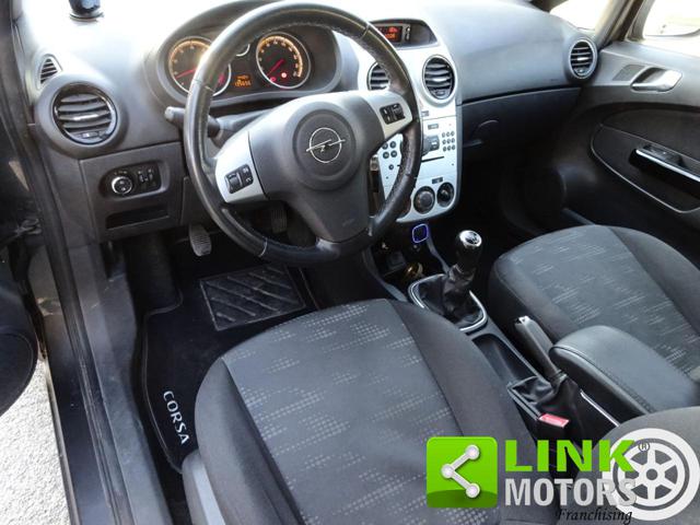 OPEL Corsa usata, con Airbag laterali