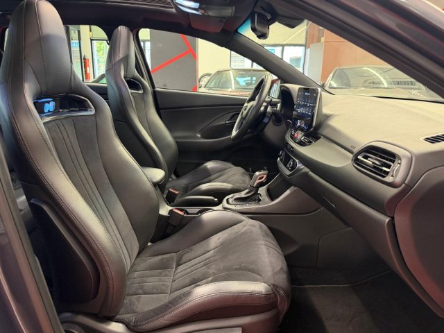 HYUNDAI i30 usata, con Fari Xenon