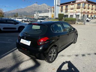 PEUGEOT 208 usata, con Bluetooth