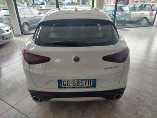 ALFA ROMEO Stelvio usata, con Controllo trazione