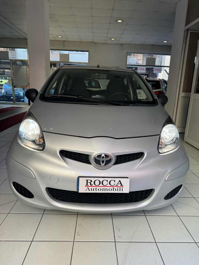 TOYOTA Aygo usata, con Airbag