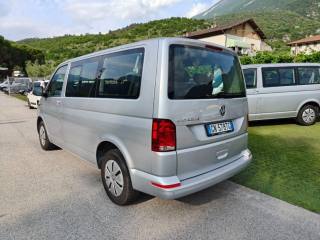 VOLKSWAGEN Caravelle usata, con Airbag Passeggero