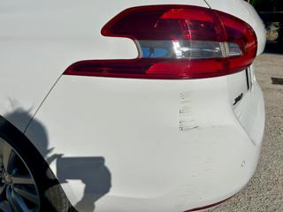 PEUGEOT 308 usata, con Autoradio