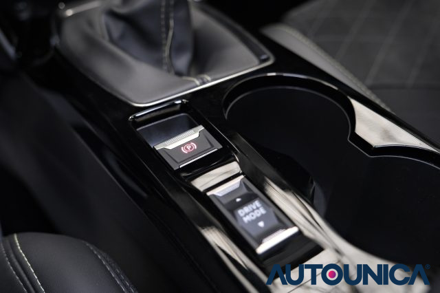 PEUGEOT 208 usata, con Isofix