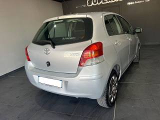 TOYOTA Yaris usata, con Antifurto