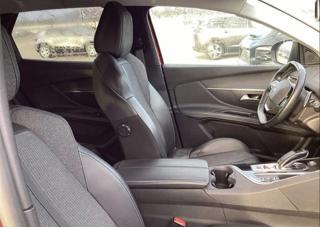PEUGEOT 3008 usata, con Boardcomputer