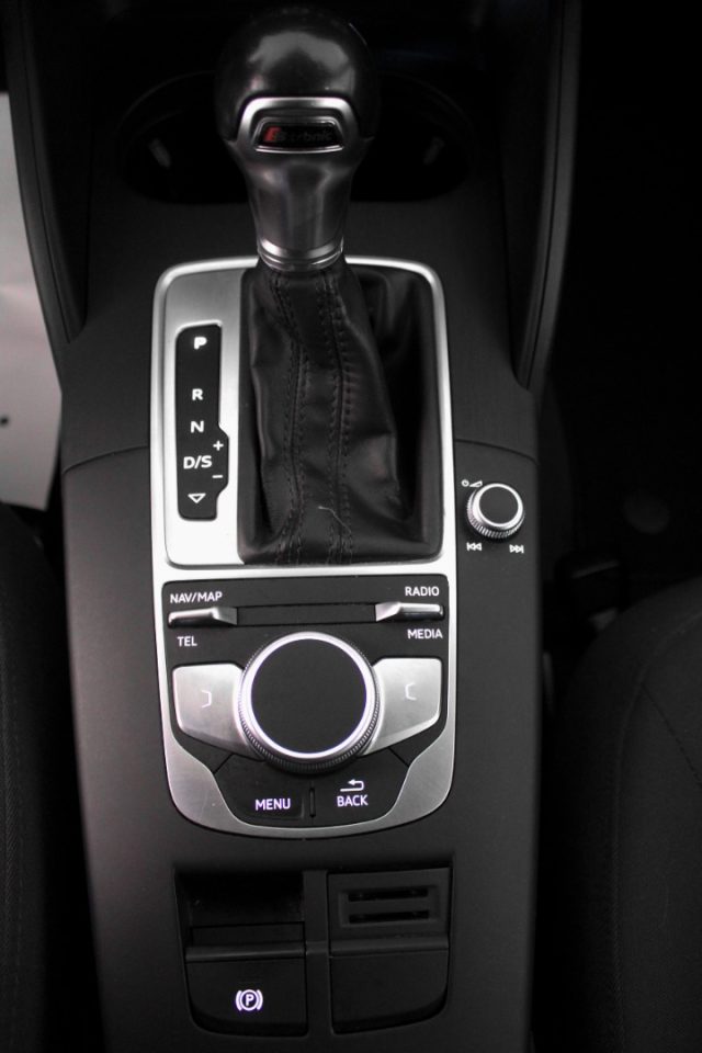 AUDI A3 usata, con Autoradio