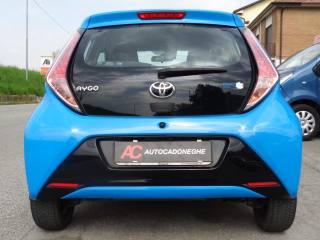 TOYOTA Aygo usata, con Antifurto
