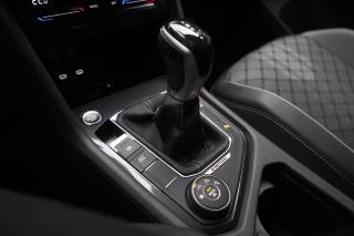 VOLKSWAGEN Tiguan usata, con Park Distance Control