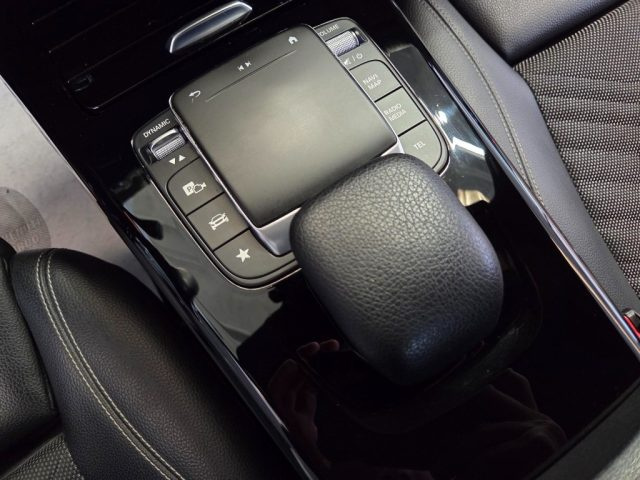 MERCEDES-BENZ A 180 usata, con Chiusura centralizzata