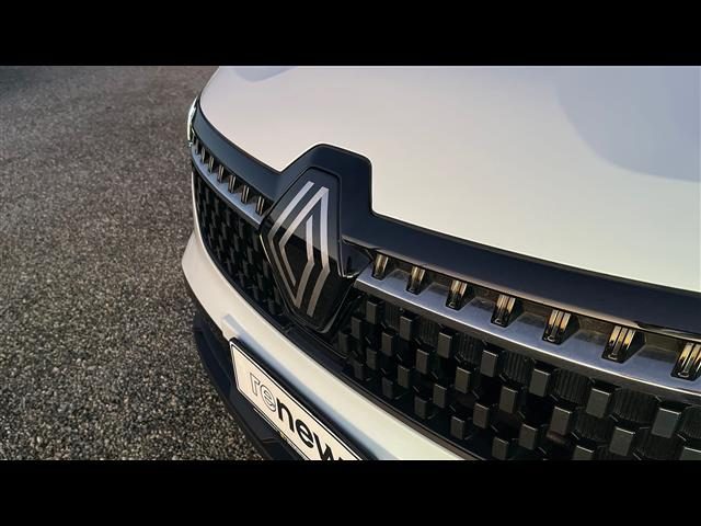 RENAULT Austral usata, con Controllo automatico clima