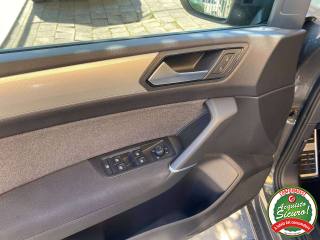 VOLKSWAGEN Touran usata, con Antifurto