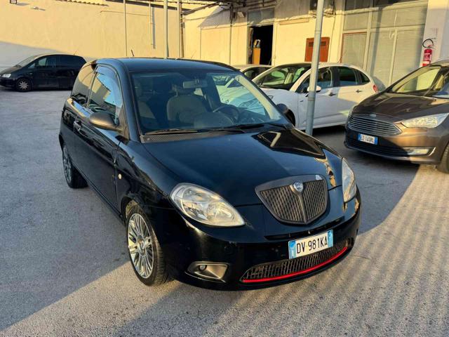 LANCIA Ypsilon usata, con Airbag Passeggero