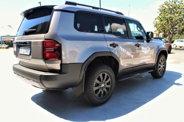 TOYOTA Land Cruiser usata, con Sensore di luce