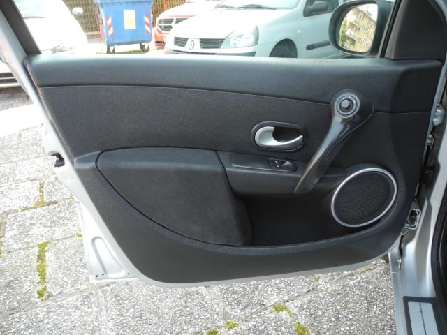 RENAULT Clio usata 40