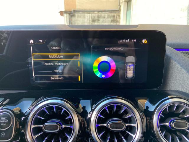 MERCEDES-BENZ GLA 220 usata, con Sedili riscaldati
