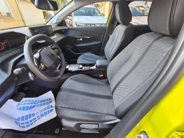 PEUGEOT 208 usata, con Autoradio