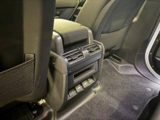 LAND ROVER Defender usata 11