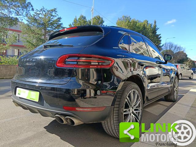 PORSCHE Macan usata, con Sound system