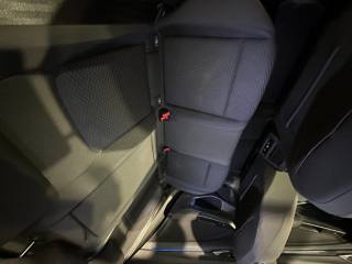 VOLKSWAGEN Golf usata, con Autoradio
