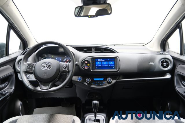 TOYOTA Yaris usata, con Controllo automatico clima