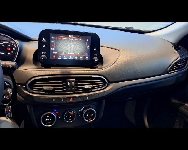 FIAT Tipo usata, con Cruise Control