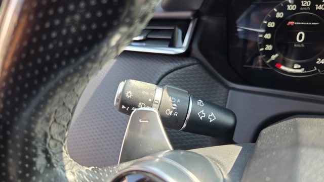 LAND ROVER Range Rover Velar usata, con Controllo elettronico della corsia