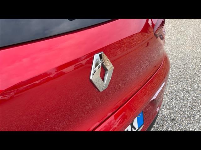 RENAULT Clio usata, con Sensori di parcheggio posteriori