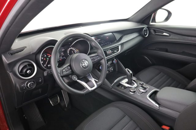 ALFA ROMEO Stelvio usata 0