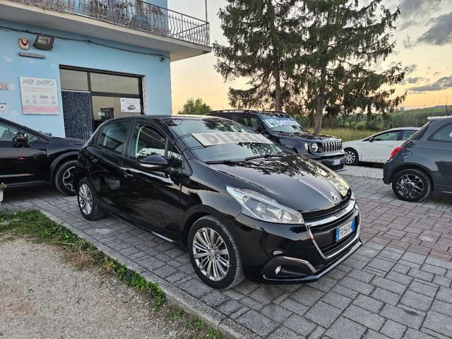 PEUGEOT 208 usata, con Boardcomputer