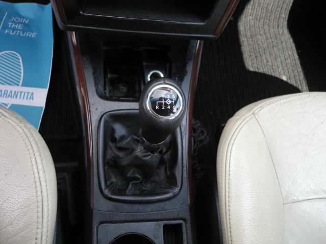 MERCEDES-BENZ A 180 usata, con Volante multifunzione