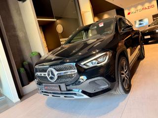MERCEDES-BENZ GLA 200 usata, con Airbag