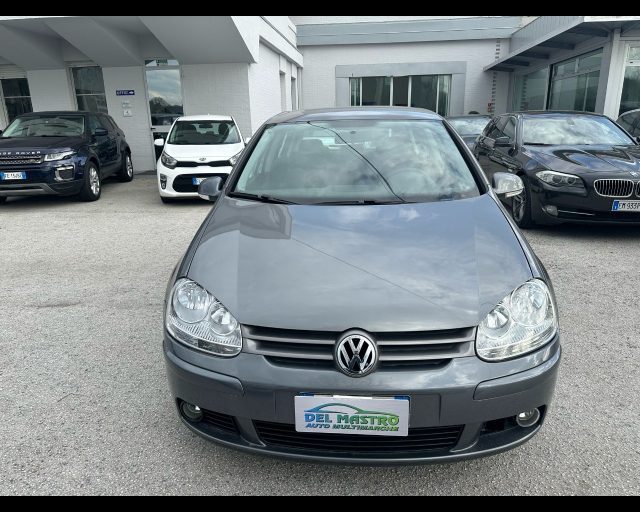 VOLKSWAGEN Golf usata, con Airbag
