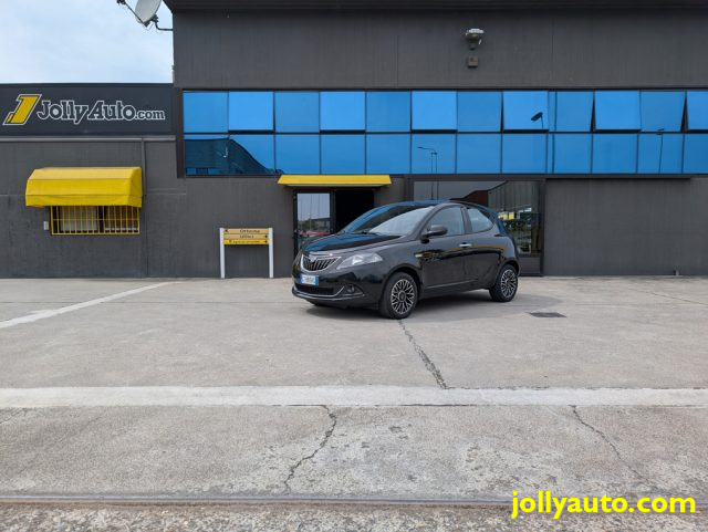 LANCIA Ypsilon usata, con Specchietti laterali elettrici