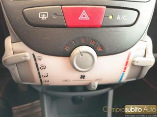 TOYOTA Aygo usata 17