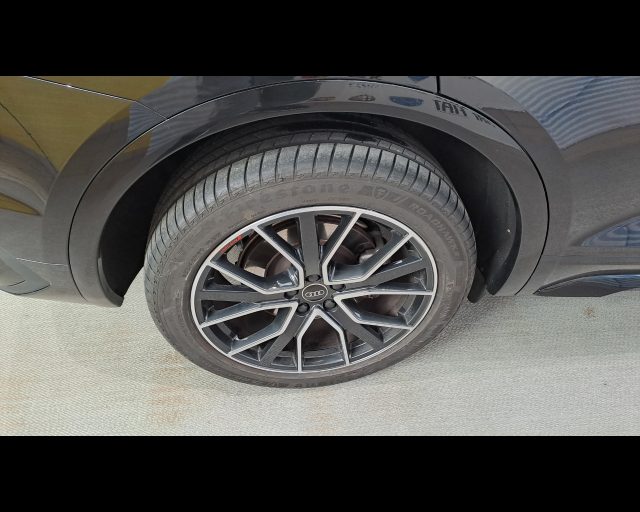 AUDI Q5 usata, con Riconoscimento dei segnali stradali
