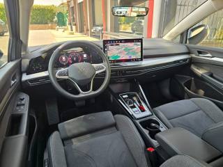 VOLKSWAGEN Golf usata, con Luci diurne LED