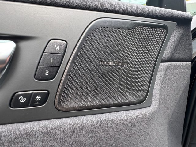 VOLVO XC60 usata, con Controllo trazione
