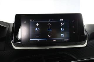 PEUGEOT 2008 usata 10