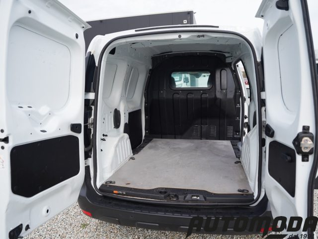RENAULT Express usata, con Autoradio digitale
