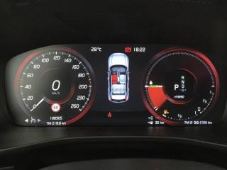 VOLVO XC40 usata, con Cruise Control